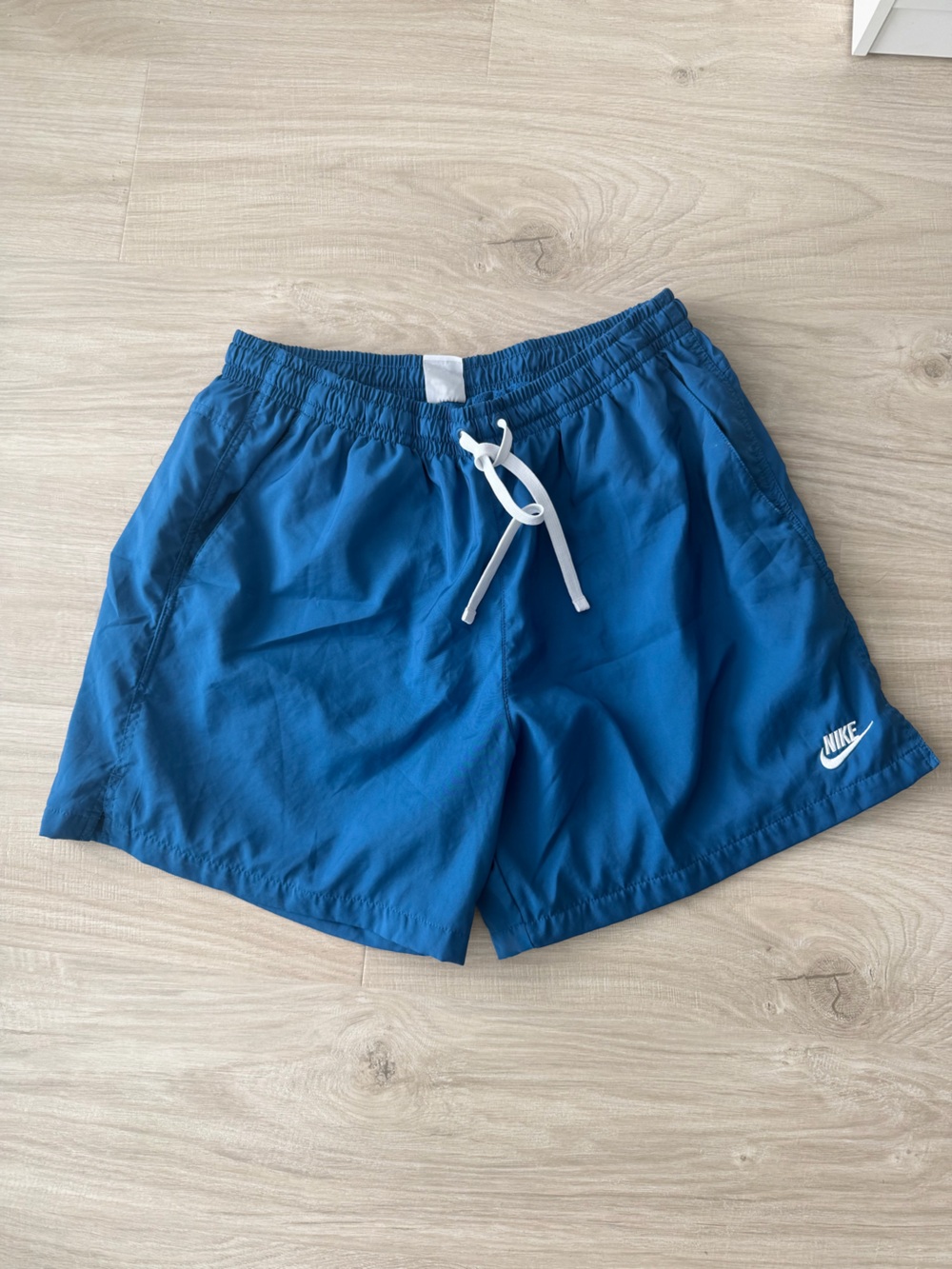 Nike Club 6” Woven Flow Shorts - Hydrogen Blue - Men’s XL - Like New
